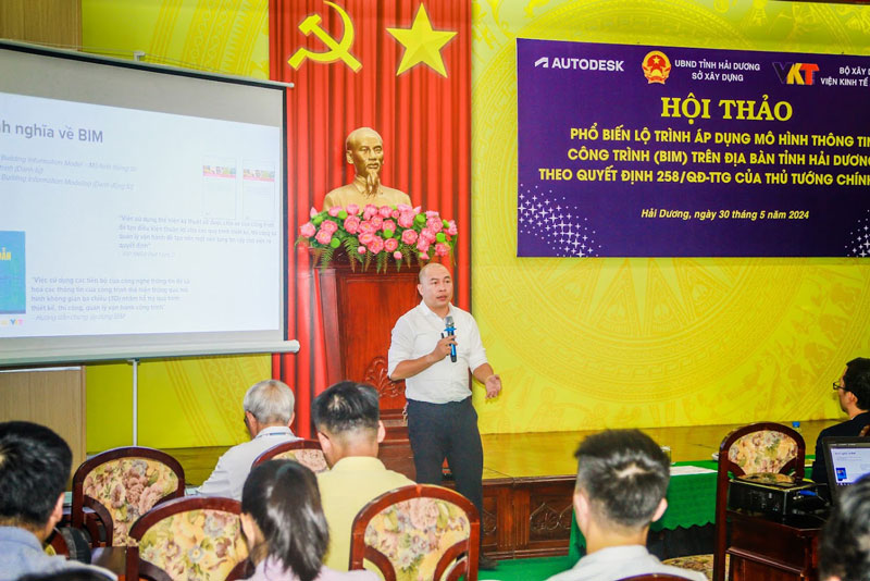 TS Tạ Ngọc Bình