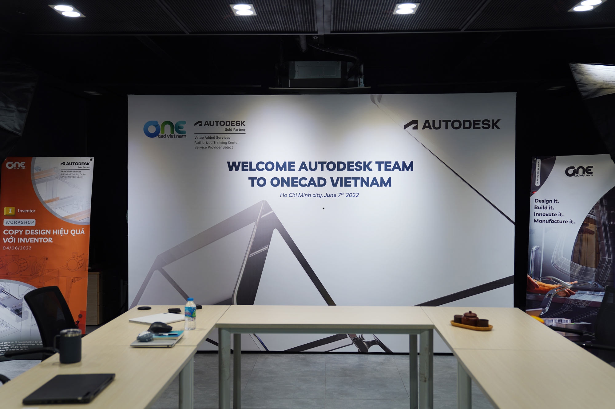 Công tác chuẩn bị Welcome Autodesk Team