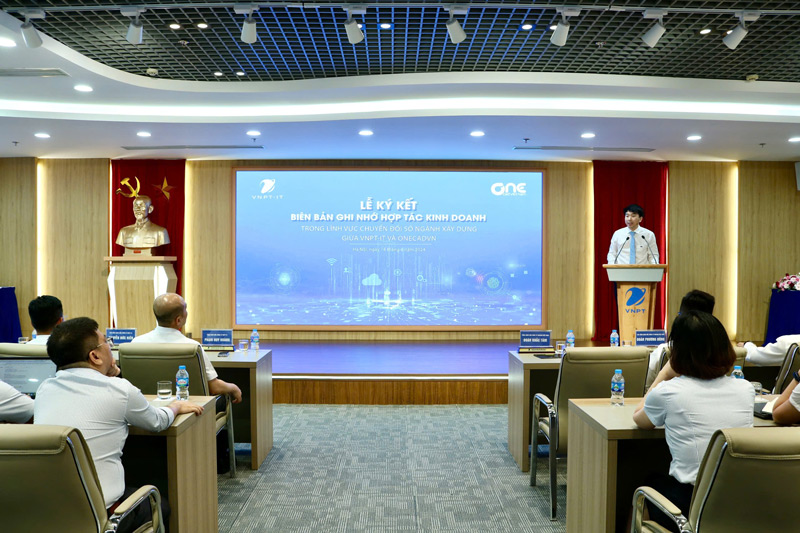 Ông Đoàn Khắc Tâm