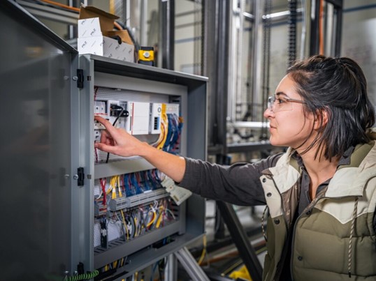 Heirloom ứng dụng Autocad Electrical vào trong quy trình thiết kế các  thiết bị giúp họ chống lại biến đổi khí hậu