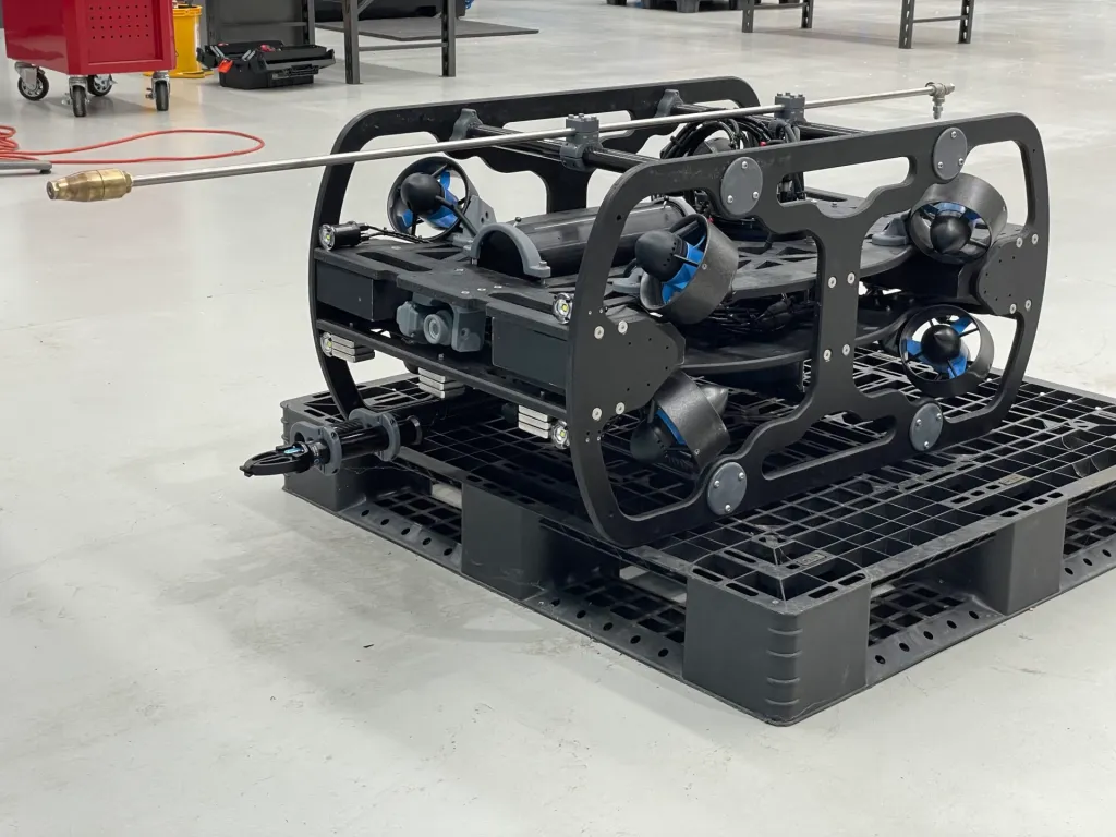 Hình ảnh thực tế của robot dệt lưới