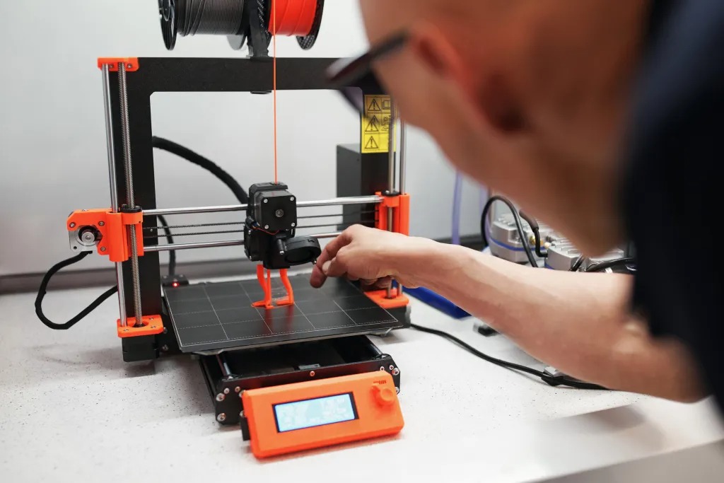 Những điều bạn chưa biết về công nghệ in 3D và ép phun