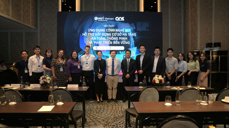 OneCAD Viet Nam và Esri đồng tổ chức hội thảo
