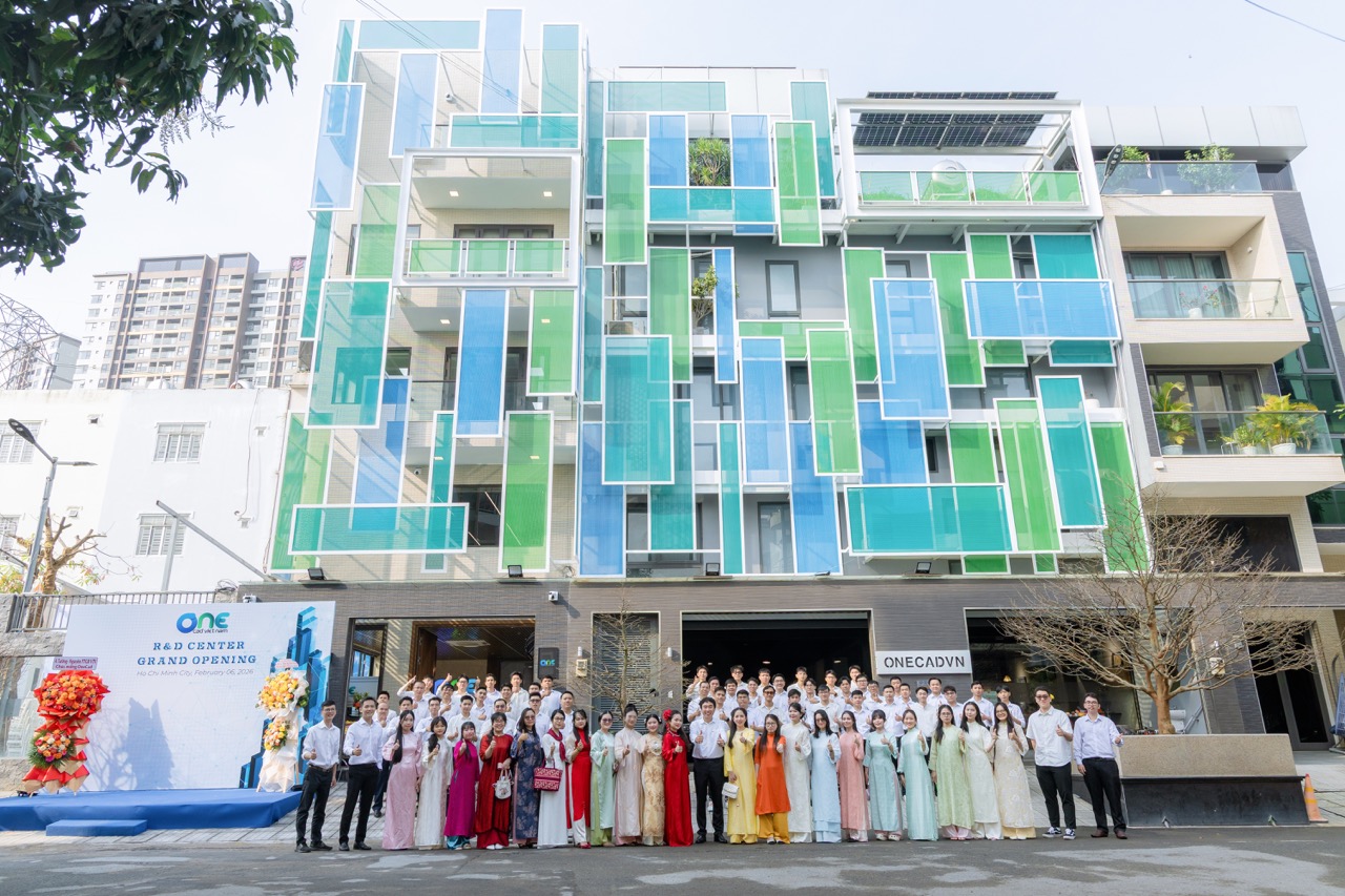 The OneCAD team at the Grand Opening of the R&D Center and the 2025 Year-End Review Ceremony
