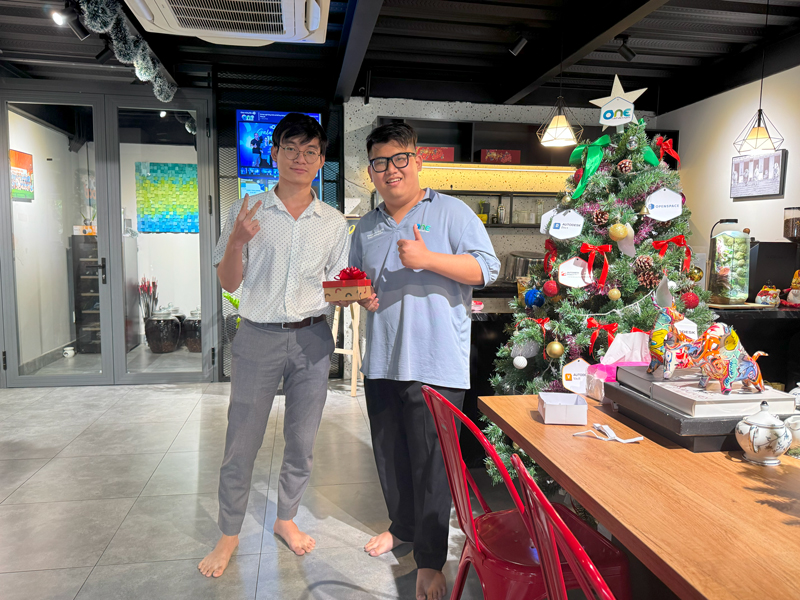 Tú và Nhân